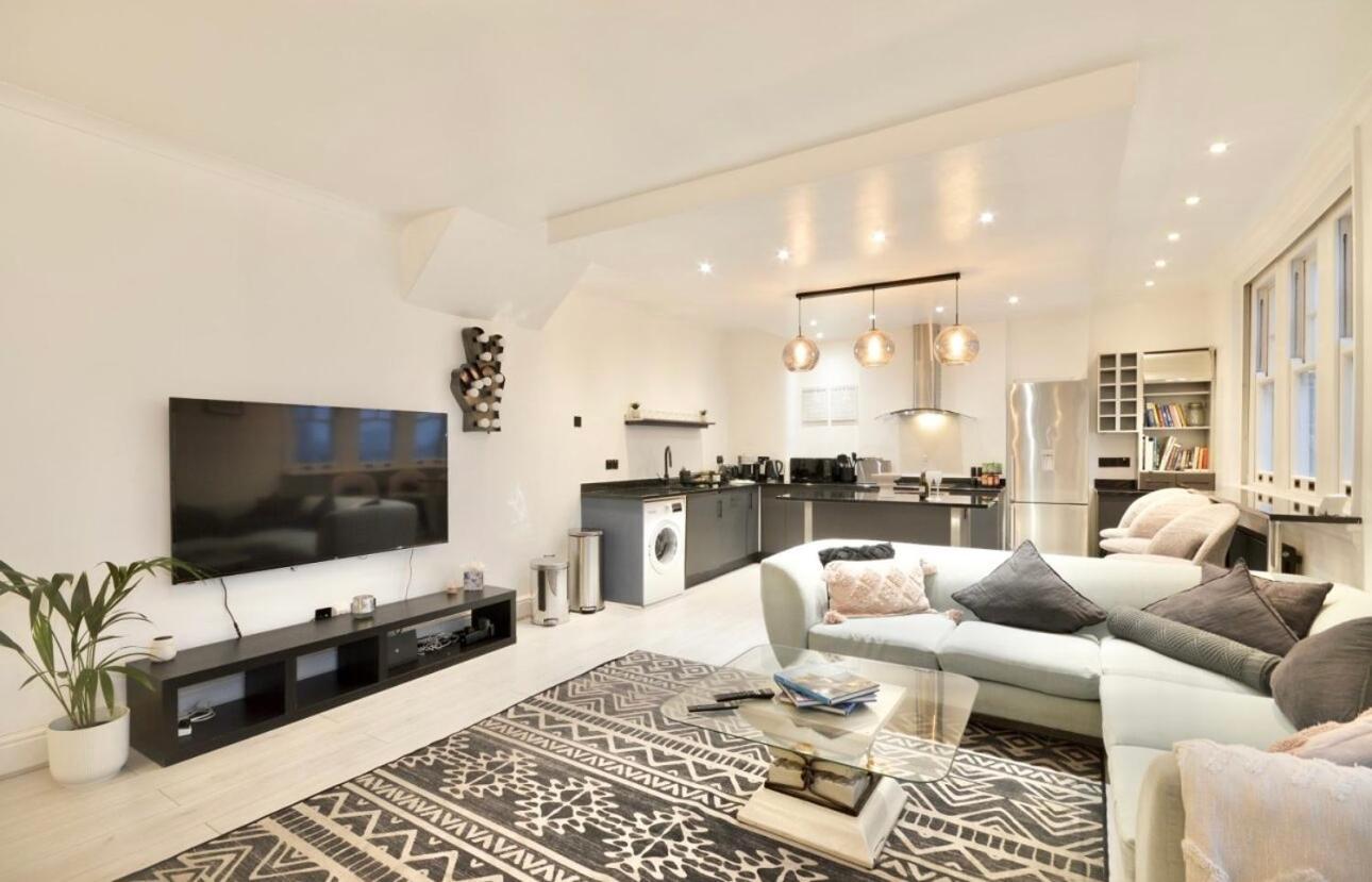 3 X Bedroom Riverside Flat With Hot Tub On Roof Terrace Londra Esterno foto