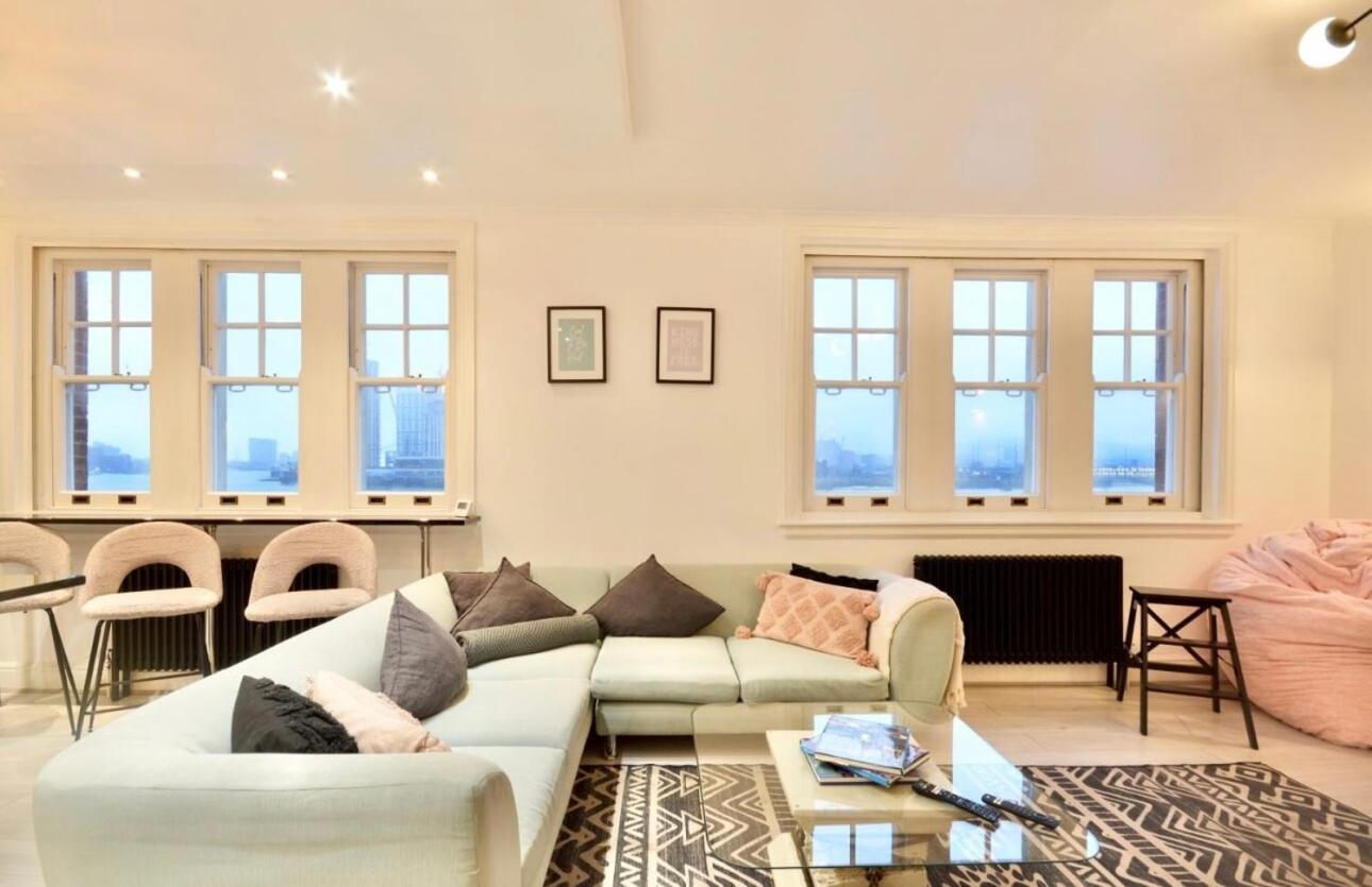 3 X Bedroom Riverside Flat With Hot Tub On Roof Terrace Londra Esterno foto